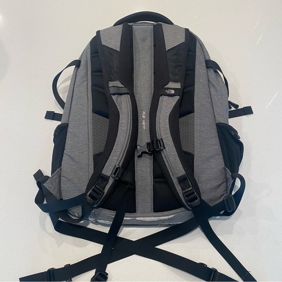 Northface Backpack Gray Laptop Sleeve - Picture 2 of 8